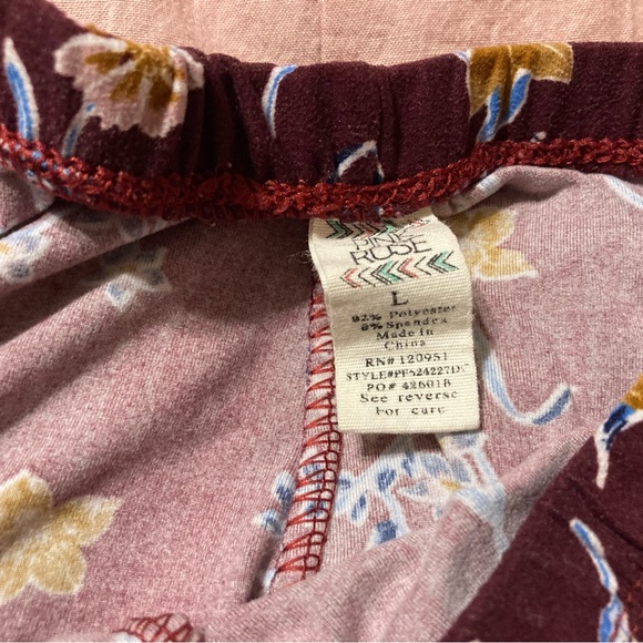 Pink Rose leggings - Picture 2 of 2